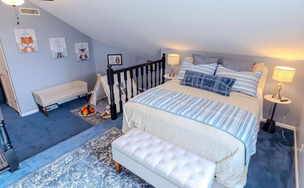 Family Room, Pool View