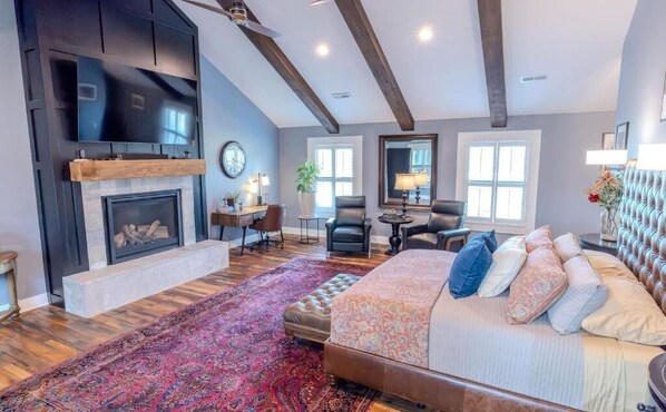 Suite – superior, bassengutsikt | Oppholdsområde