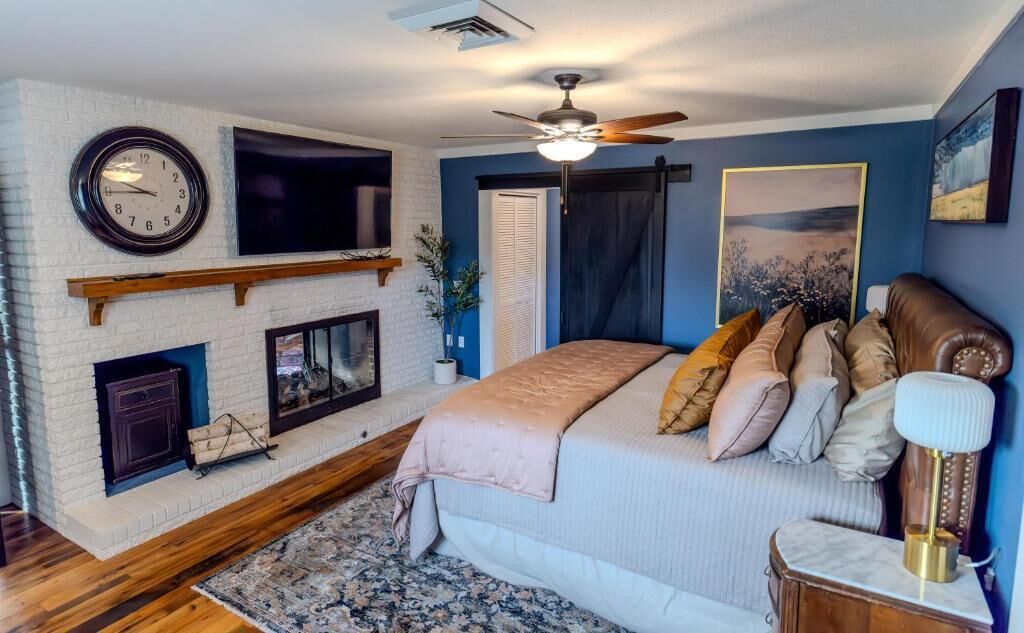 Superior Suite, Courtyard View