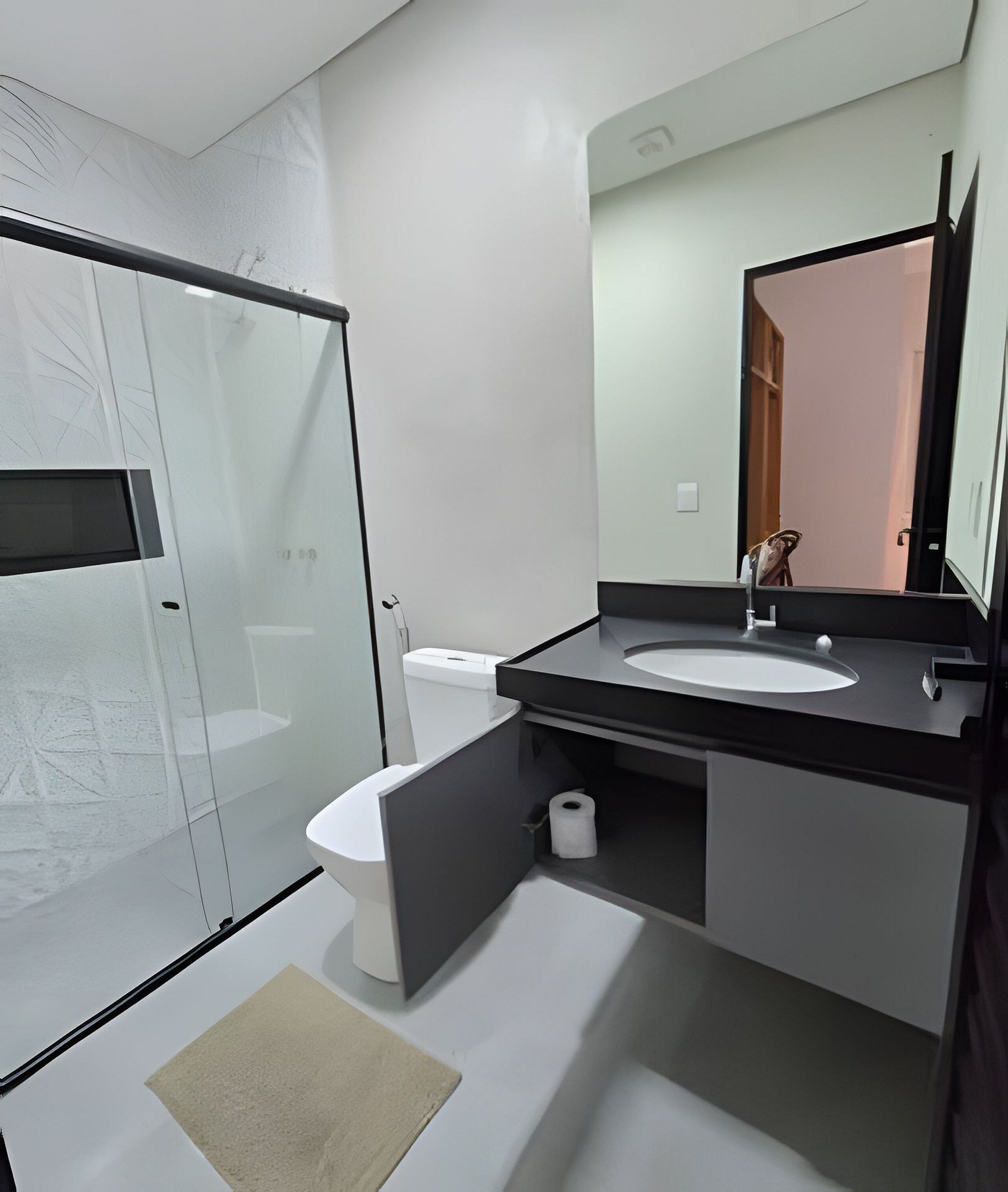 Design-Apartment | Badezimmer | Dusche, Handtücher, Seife