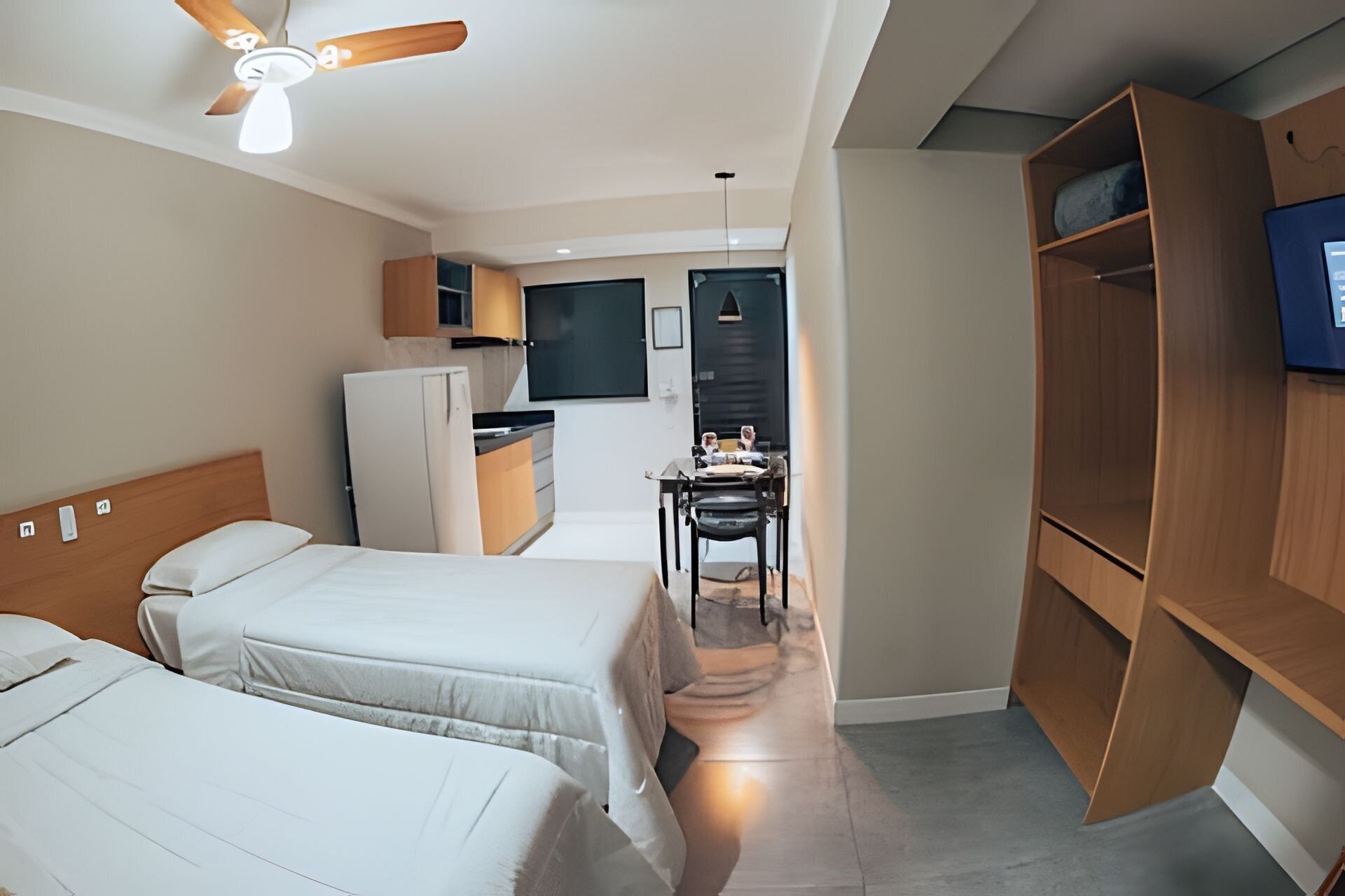 Business-Apartment | Bügeleisen/Bügelbrett, kostenloses WLAN