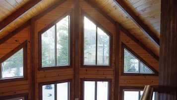 Chalet 3 ~ Rivière-aux-Rochers | Mountain view