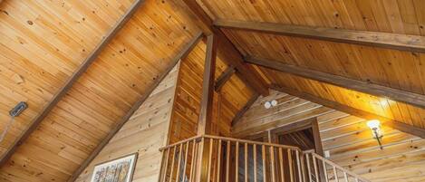 Chalet 3 ~ RiviÚre-aux-Rochers | Aire de séjour