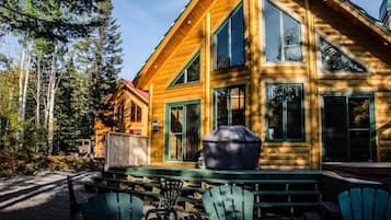 Chalet, Mountain View | Exterior