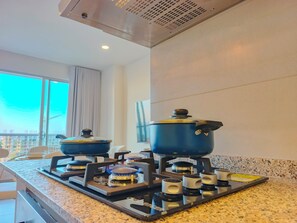 Fridge, microwave, oven, stovetop - Super apartamento comfort - Santa Marina (Santa Marta)
