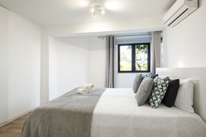 1 bedroom, iron/ironing board, free WiFi, bed sheets - Vilamoura Secret - City center with pool by HD (Vilamoura)