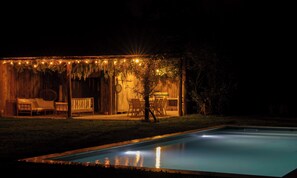 Pool - Manoir de charme en Normandie | piscine chauffée à moins de 2h de Paris. (Chambord)