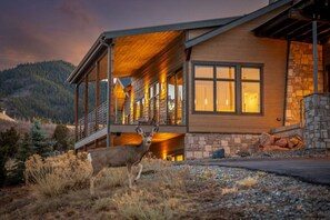 Exterior - Vista Ridge Retreat | Big Views, Big Adventures (Denver)