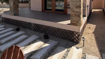 Cabin tiện nghi đơn giản, 1 phòng ngủ, quang cảnh núi | Hiên