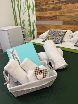 Room - Cannetto Explorer’s Base - L'Angoletto Di Andrea, Carini (Carini)