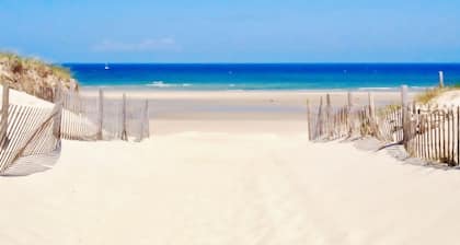 Riverview Resort - 1 bedroom, sleep sofa located in charming South Yarmouth, MA