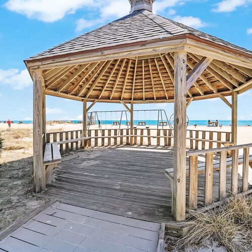 Riverview Resort - 1 bedroom, sleep sofa located in charming South Yarmouth, MA