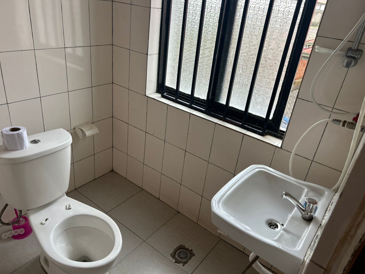 Dobbeltrom – comfort, balkong, utsikt mot innsjø | Bad