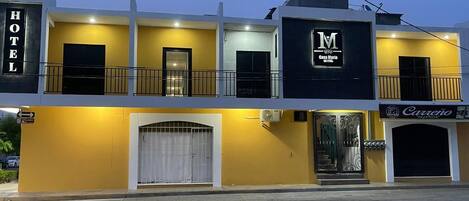 Fachada