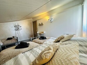 Room - - Casa Nostra - Bord de plage (Borgo)