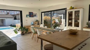 Interior - Casa Del Sol - Quiet with heated pool (Arles)