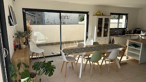 Dining - Casa Del Sol - Quiet with heated pool (Arles)