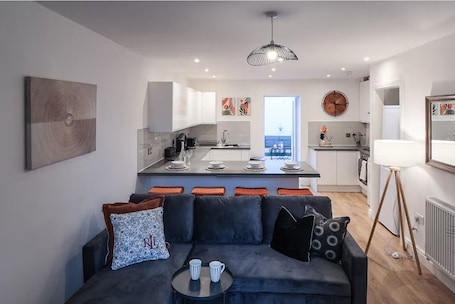 Prime Location 3BR with Garden