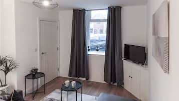 Apartment, Patio | Living area