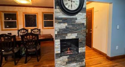 Near JFK, Charming 3-bedroom house in Valley Stream with AC comfort