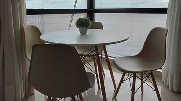 Apartment, Kitchen, River View | Living area