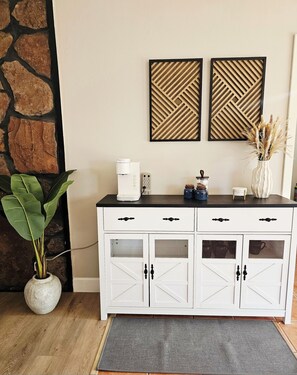 Interior - Enjoyable 4-bedroom house located in Page, AZ, (Page)