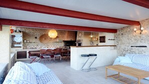 Interior - Lou Parpaioun (Oraison)