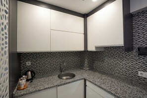 Private kitchen - Vrbo Property (PAMUKKALE)