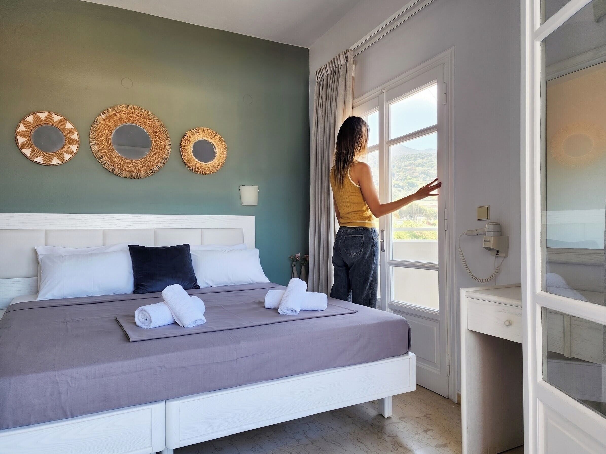 Deluxe Double Room | In-room safe, blackout drapes, free WiFi