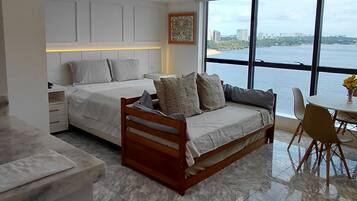 Apartamento Deluxe, cocina, vistas a la playa