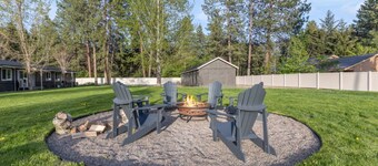 Family-Friendly Apt Near Glacier w/ Pickleball