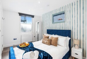 1 bedroom, iron/ironing board, free WiFi, bed sheets - Central Brighton Cosy Long Stay Steps from Beach (Brighton and Hove)