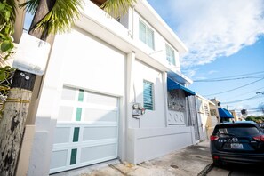 Exterior - Charming House with Terrace by The Sea (San Juan)