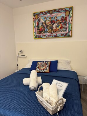 1 camera, Wi-Fi, lenzuola