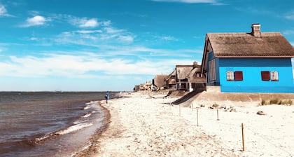 HAI HUS, Exclusive fisherman's cottage for 2-6 persons near the beach