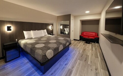 Star Inn & Suites