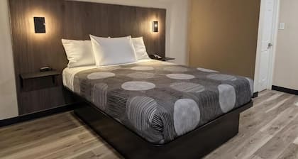 Star Inn & Suites