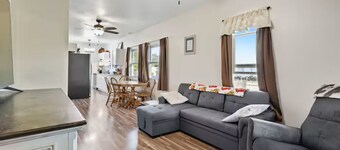 Cozy bungalow in the center of town