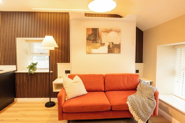 Couch/Seating, Murphy Bed