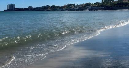 Coronado Luxury Club & Suites
with golf for 2