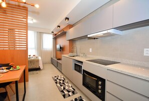 Private kitchen - Studio em frente a UFSC e HU - 106A VIVA (Florianópolis)