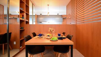Apartment | Dining