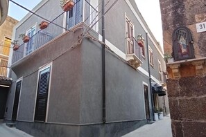 Exterior - Narcissus Boutique Apartment - Room 6 (Acireale)