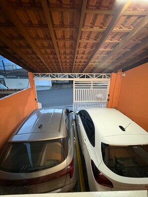 Property grounds - House for 5 people/2 bedrooms/1 bathroom/garage (Hortolândia)