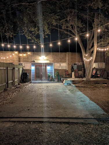 By the Bay Getaway -Family Friendly Playroom, Bunk Beds & outdoor fun, Sleeps 5+