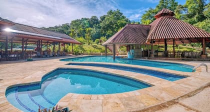 Villa 28B Toucan Valley Jungle Village Resort