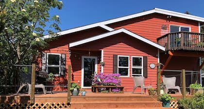 The Spruce Cape Collective - 1 Bedroom Suite