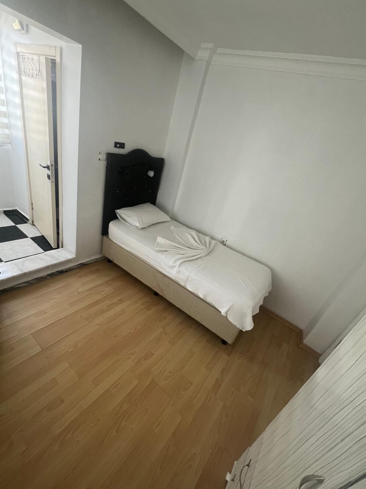 Kolmen hengen classic-huone, parveke