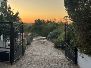Garden - Casa no Limoeiro, Stylish Retreat (Loulé)
