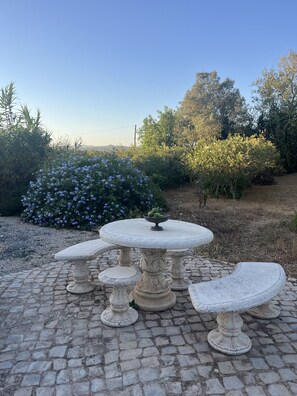 Garden - Casa no Limoeiro, Stylish Retreat (Loulé)